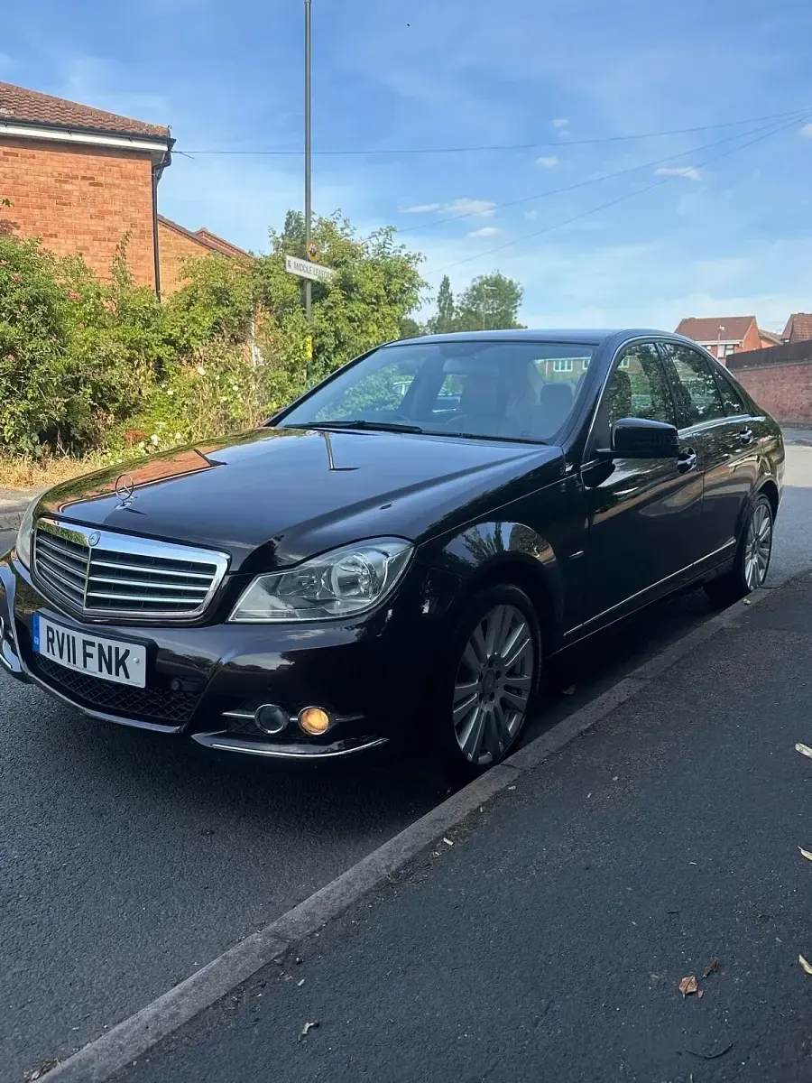 Used Mercedes C220 Elegance 2011 Brown Sedan