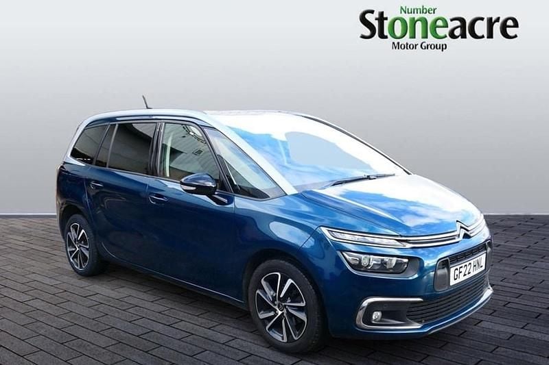 Used Citroën C4 SpaceTourer Shine 128 HP (94 kW) 2022 Blue MPV