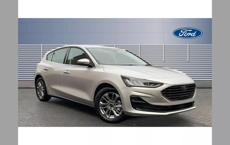 Other New 2024 Ford Focus Titanium Hatchback | £27,278 (Fair price) - Image 1/4