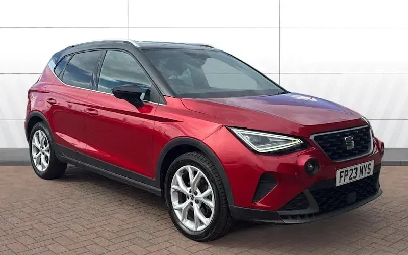 Used Seat Arona FR 110 HP (80 kW) 2023 SUV