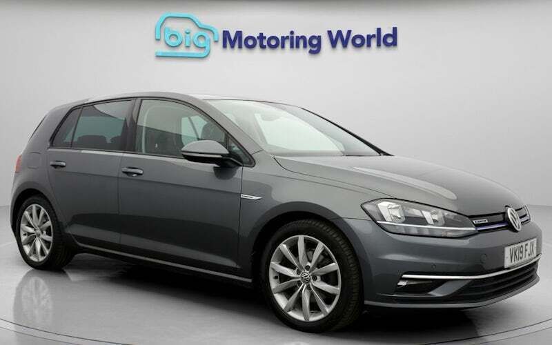 Used 2020 VW Golf VIII GT Hatchback | £13,900 (Fair price) - Image 1/4