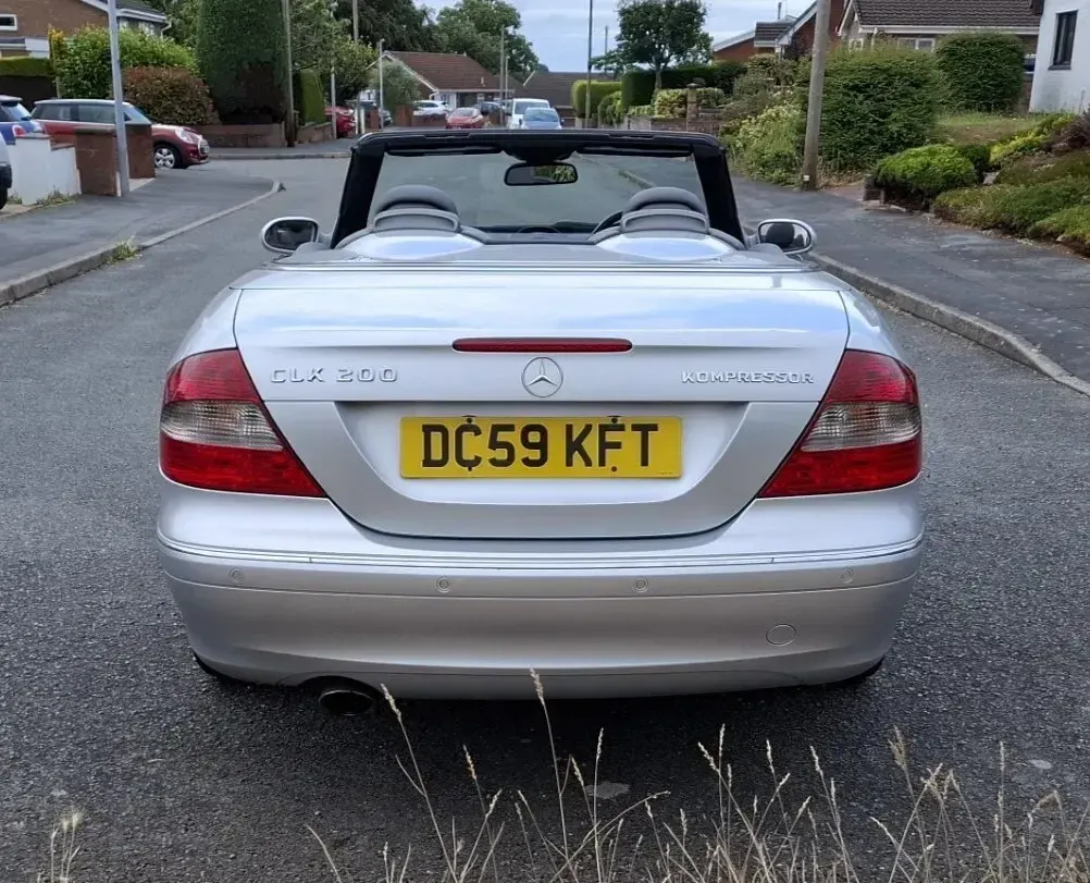 Used Mercedes CLK200 Avantgarde 2009 Silver Cabriolet
