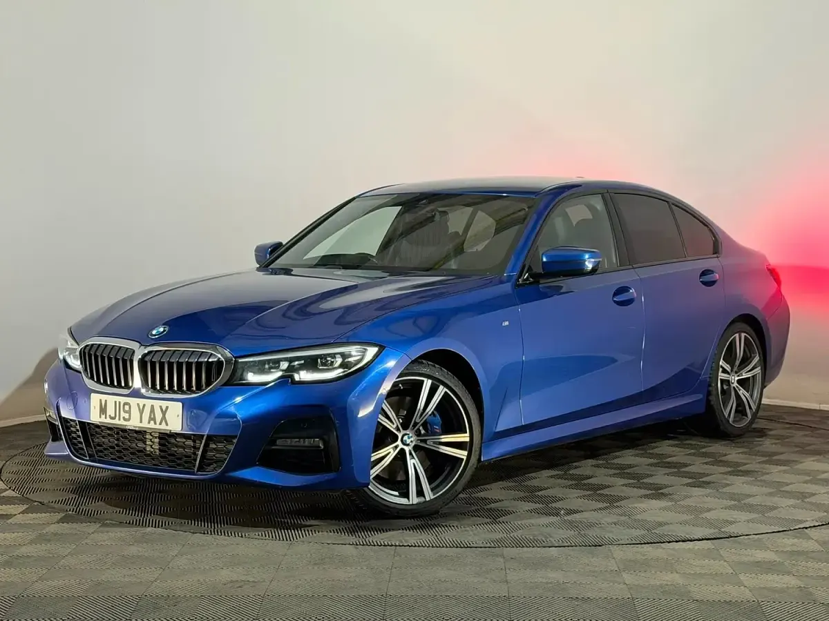 Used BMW 330 M Sport 255 HP (187 kW) 2019 Blue Sedan