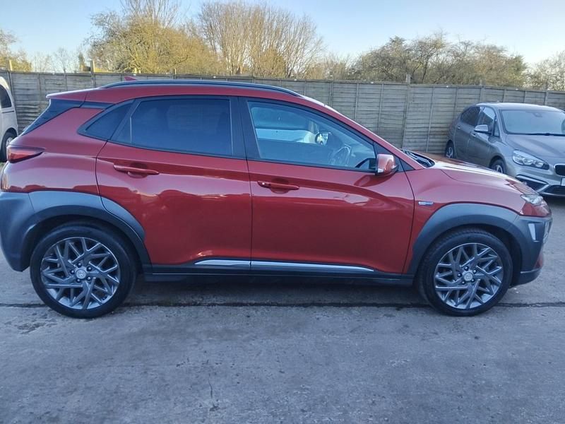 Second-hand Hyundai Kona 141 CP (103 kW) 2019 Roșu SUV