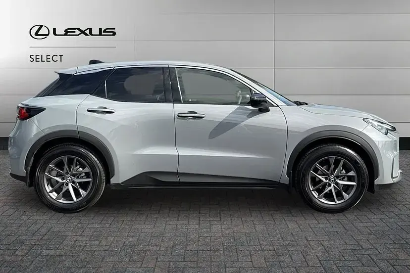 Used Lexus LBX 136 HP (100 kW) 2025 Grey SUV