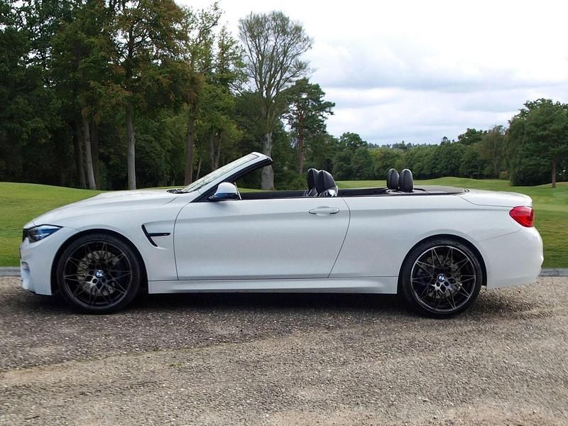 Usado BMW M4 Cabriolet Competition Edition 450 HP (330 kW) 2018 Branco Cabrios