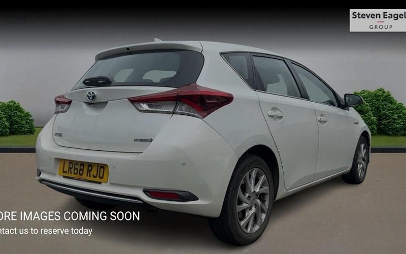 Used Toyota Auris Hybrid 136 HP (100 kW) 2019 Hatchback