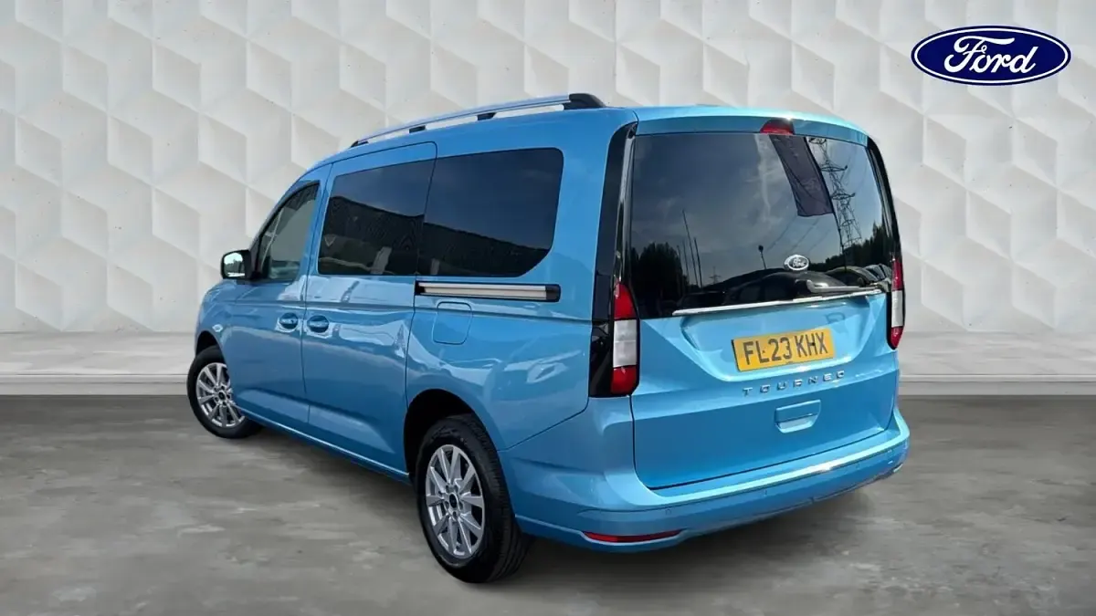 Used Ford Grand Tourneo Connect Titanium 2023 Blue MPV