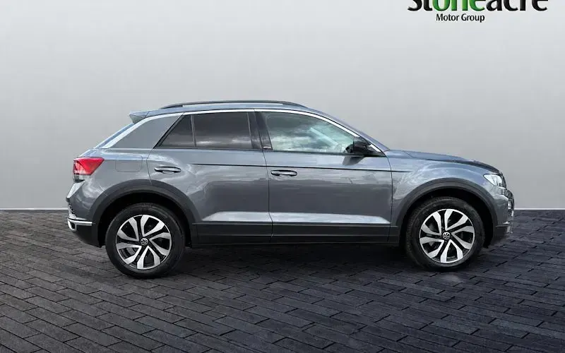 Used VW T-Roc Active 116 HP (85 kW) 2021 Grey SUV