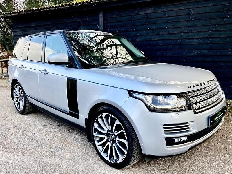 Silver Used 2018 Land Rover Range Rover Vogue SE SUV | £25,995 (Fair price) - Image 1/3
