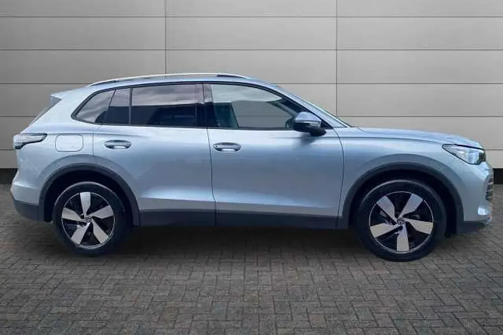 Used VW Tiguan 150 HP (110 kW) 2025 SUV