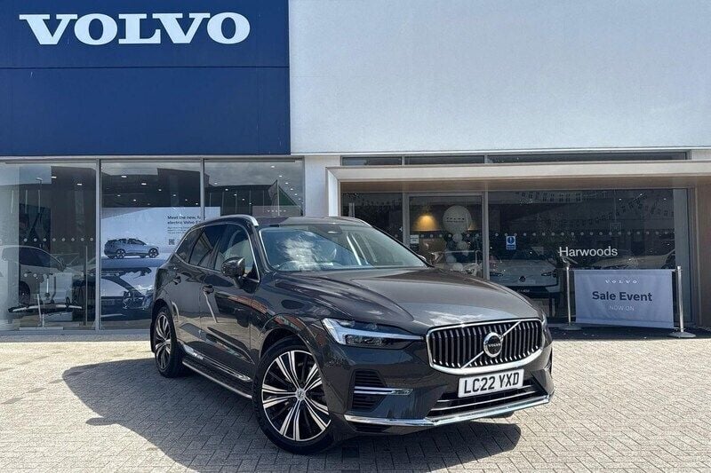 Grey Used 2022 Volvo XC60 Inscription SUV | £40,890 (A bit pricey) - Image 1/4