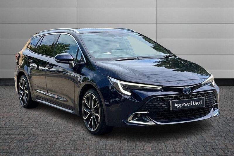 Obsidian blue Used 2023 Toyota Corolla Sport Estate | £26,795 (A bit pricey) - Image 1/4