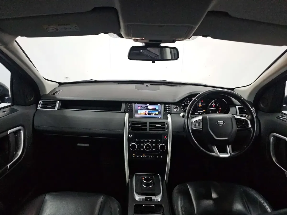 Used Land Rover Discovery Sport SE 180 HP (132 kW) 2016 Grey SUV