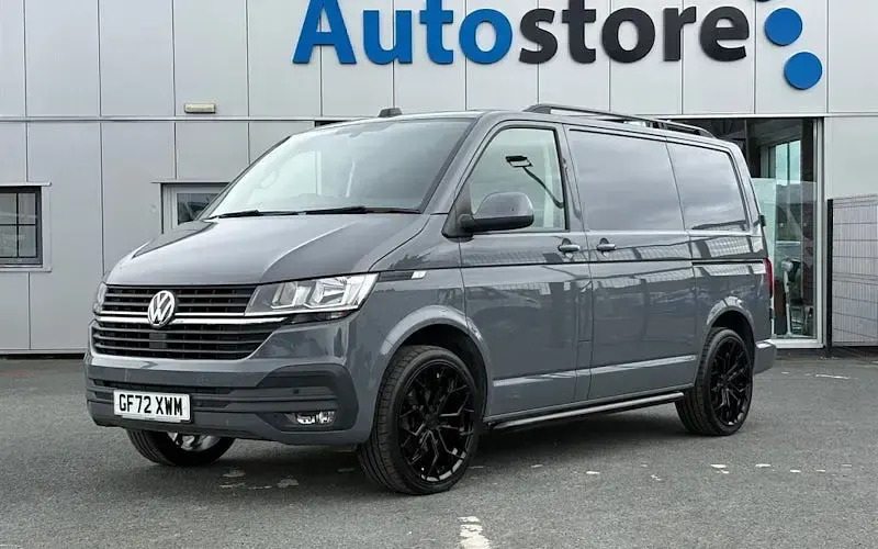 Used VW Transporter Highline 150 HP (110 kW) 2024 Van