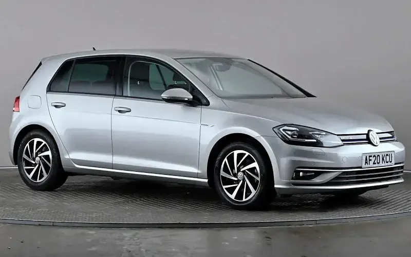 Usado VW Golf VIII Edition 131 CV (96 kW) 2020 Utilitario