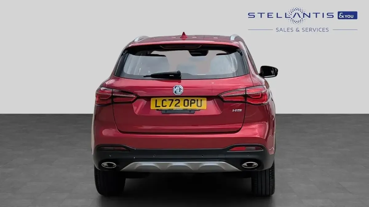 Used MG HS Excite 160 HP (117 kW) 2022 Red SUV