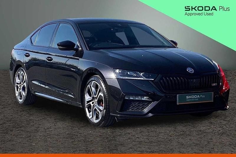 Used Skoda Octavia vRS 180 HP (132 kW) 2022 Black magic pearl effect Hatchback