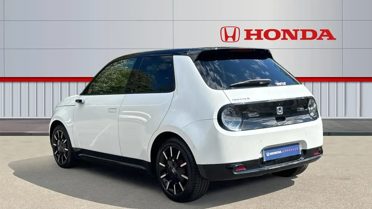 Used Honda e Advance 113 kW (154 HP) 2021 White Hatchback