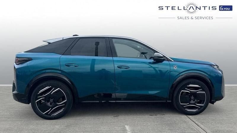Used Peugeot e-3008 GT 152 kW (207 HP) 2024 Blue SUV