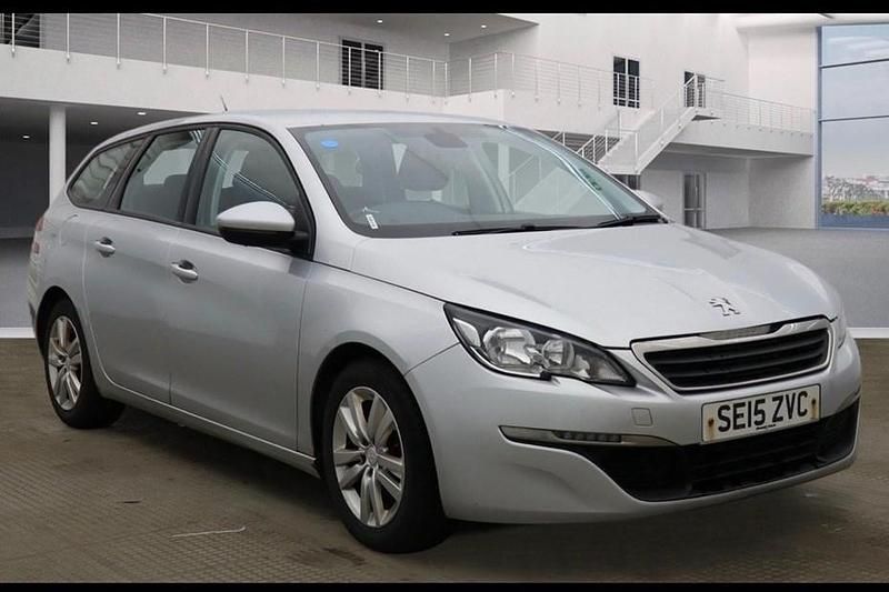 Used Peugeot 308 SW Active 120 HP (88 kW) 2015 Estate