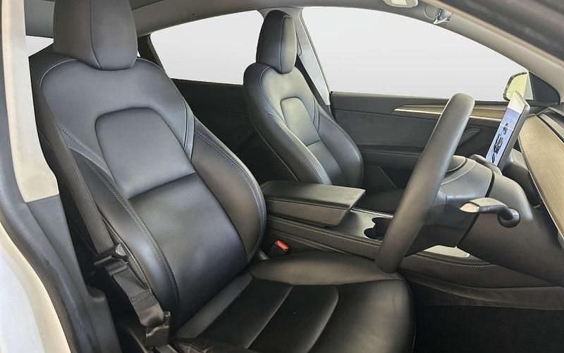 Used Tesla Model Y Long Range AWD 286 kW (389 HP) 2025 SUV