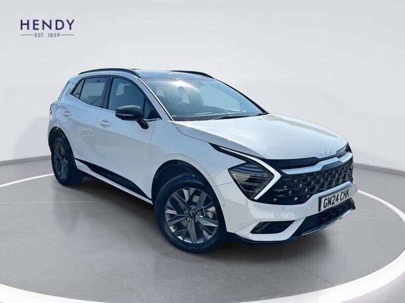 White Used 2024 Kia Sportage 2 SUV | £32,599 (Expensive) - Image 1/4