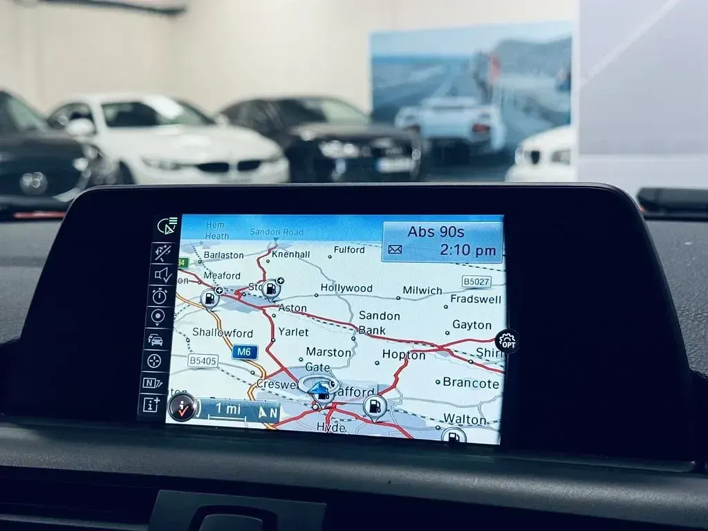 Begagnad BMW 120 M Sport 190 HK (139 kW) 2016 Orange Halvkombi