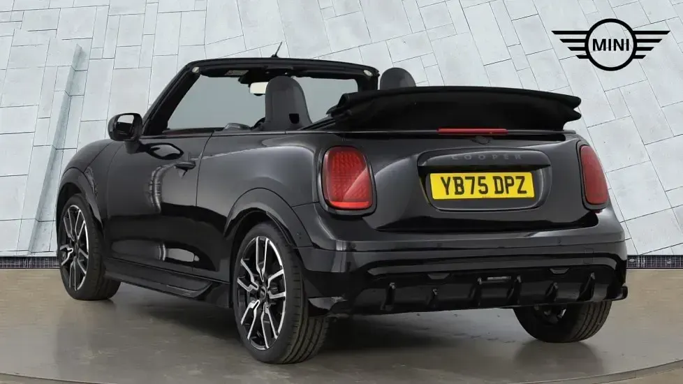 Used Mini Cooper Cabriolet 161 HP (118 kW) 2025 Black Cabriolet