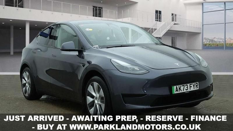 Grey Used 2023 Tesla Model Y RWD SUV | £24,895 - Image 1/3