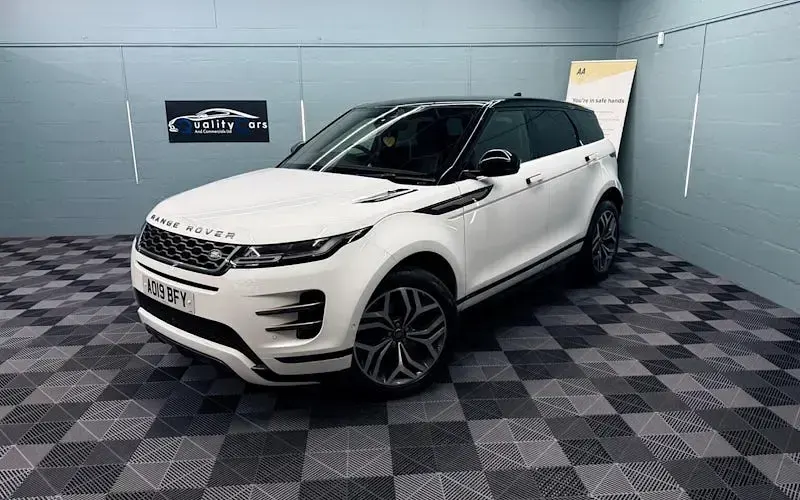 Used Land Rover Range Rover evoque SE Dynamic 182 HP (133 kW) 2020 SUV