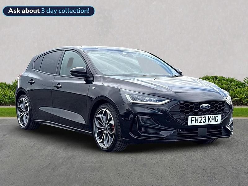 Black Used 2023 Ford Focus ST-Line X Hatchback | £16,930 (Fair price) - Image 1/4