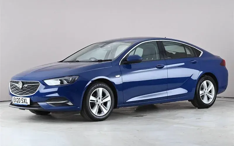 Used Vauxhall Insignia Sport 165 HP (121 kW) 2020 Blue Hatchback