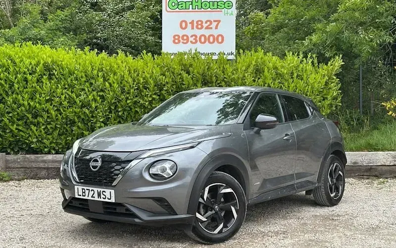 Used Nissan Juke N-Connecta 143 HP (105 kW) 2023 Grey SUV