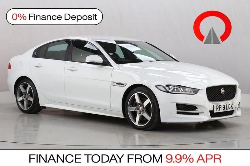 Used Jaguar XE R-Sport 200 HP (147 kW) 2019 White Sedan