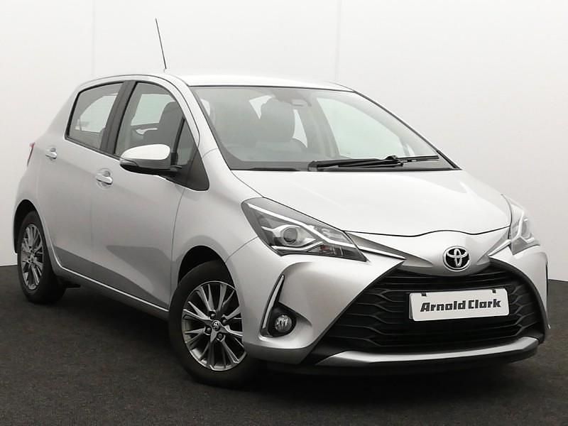 Used Toyota Yaris 2017 Silver Hatchback