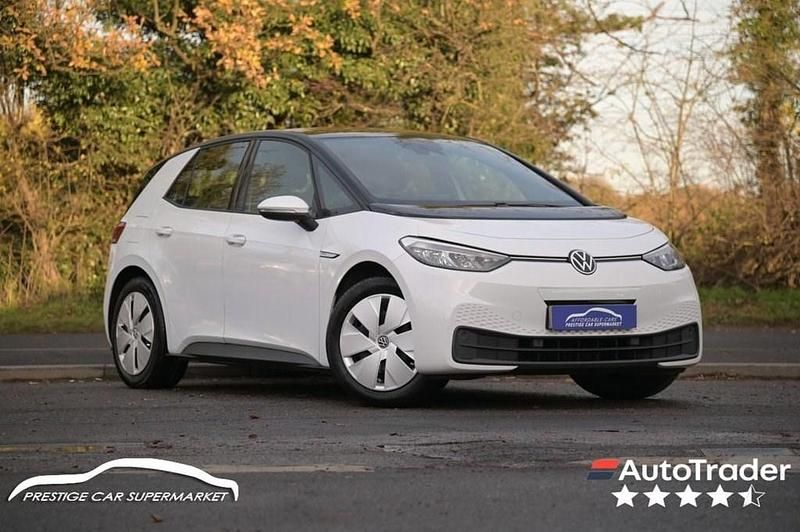 White Used 2020 VW ID.3 Pro Performance Hatchback | £9,799 (Fair price) - Image 1/4