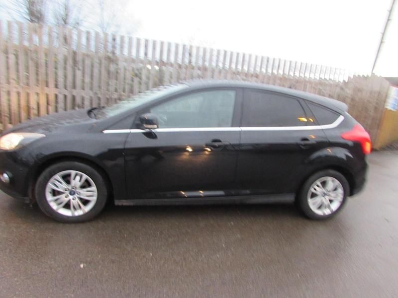 Used Ford Focus Titanium 2015 Black Estate
