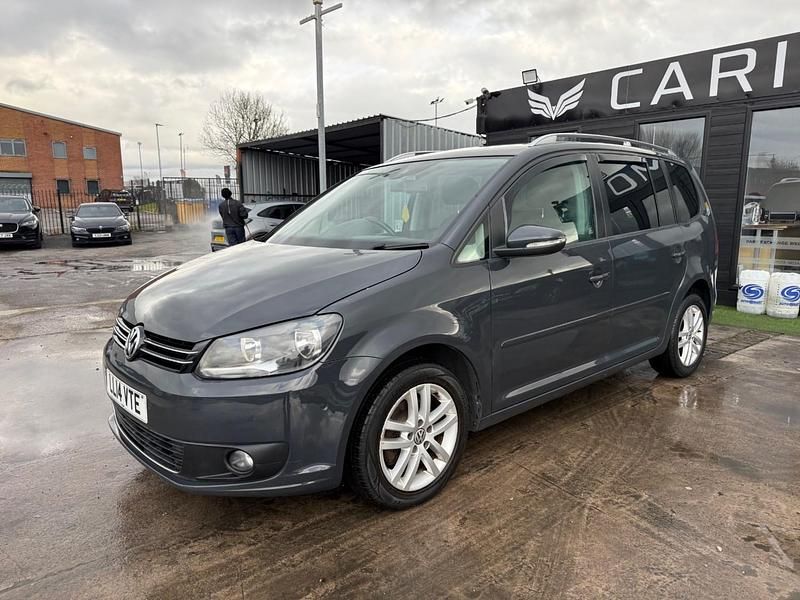 Used VW Touran SE 105 HP (77 kW) 2014 Grey MPV