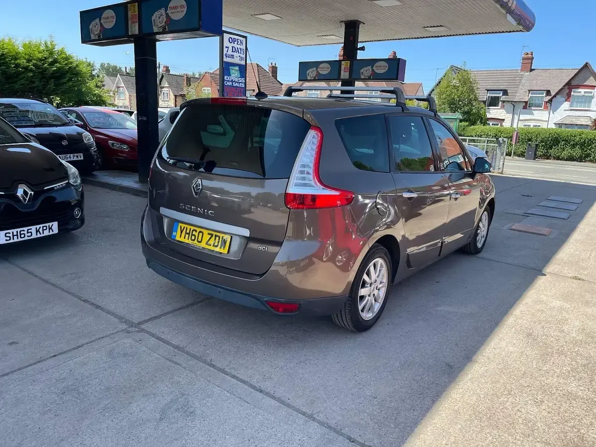 Used Renault Grand Scénic Privilege 2010 Bronze MPV