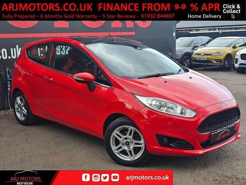 Red Used 2014 Ford Fiesta Zetec Hatchback | £2,500 (Super price) - Image 1/4