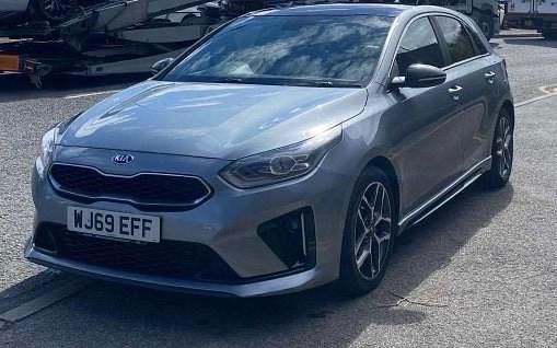 Used Kia Ceed GT-Line 138 HP (101 kW) 2019 Silver Hatchback