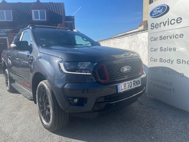 Sea grey Used 2021 Ford Ranger Wildtrack Pickup | £23,595 (Fair price) - Image 1/4