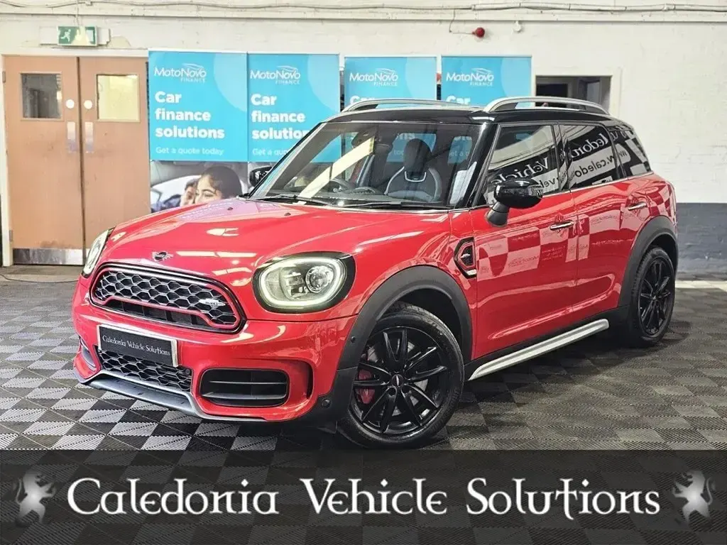 Used Mini John Cooper Works Countryman 306 HP (225 kW) 2019 Red SUV