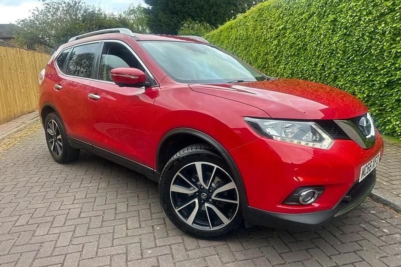 Red Used 2017 Nissan X-Trail N-Vision SUV | £7,490 (Super price) - Image 1/1