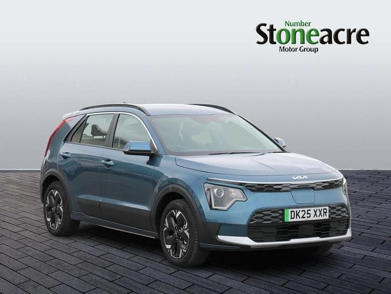 Blue New 2025 Kia e-Niro 2 SUV | £28,395 (Expensive) - Image 1/2