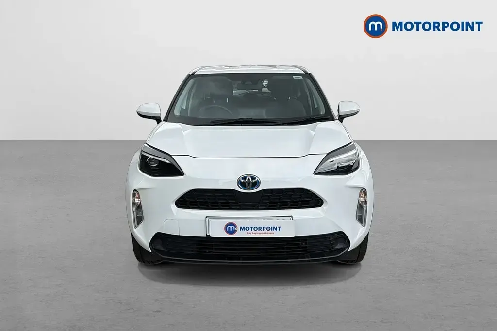 Used Toyota Yaris Hybrid 2024 White Estate