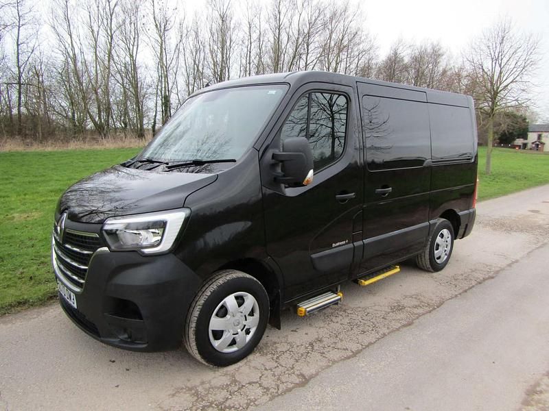 Usado Renault Master Business 2020 Negro Van