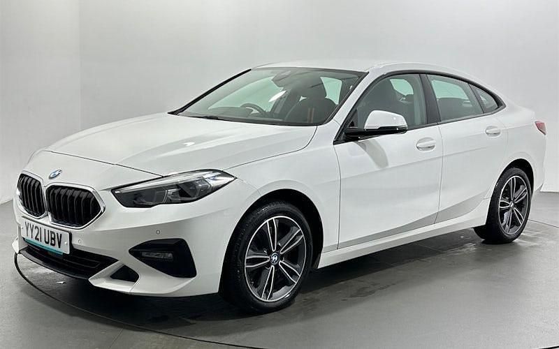 Used BMW 220 Sport Line 190 HP (139 kW) 2021 White Coupe