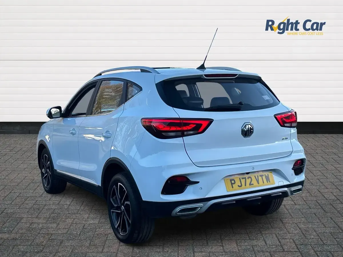 Used MG ZS Exclusive 111 HP (81 kW) 2023 White SUV